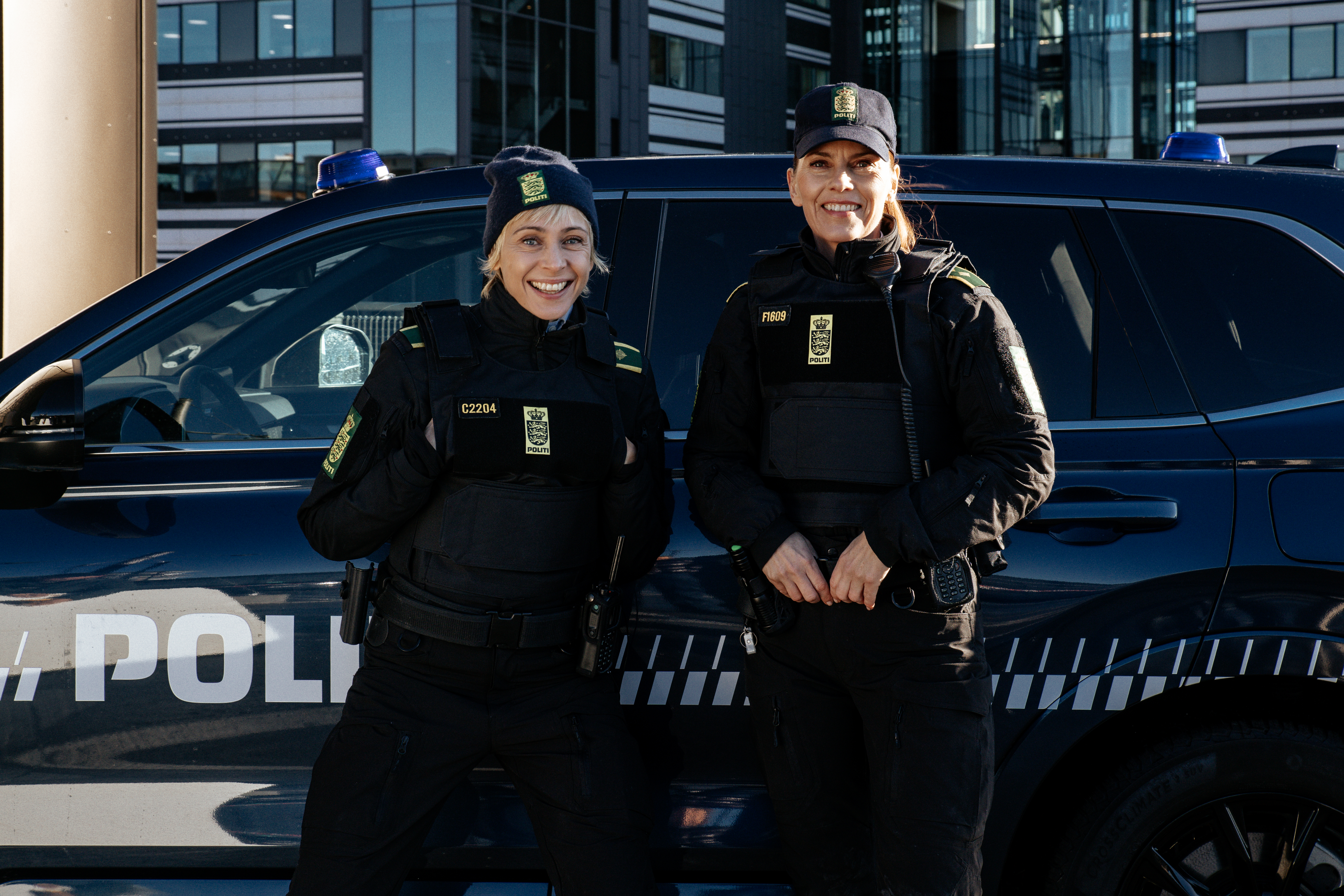 Laura Drasbæk og Lærke Winther — Grise kan ikke klatre